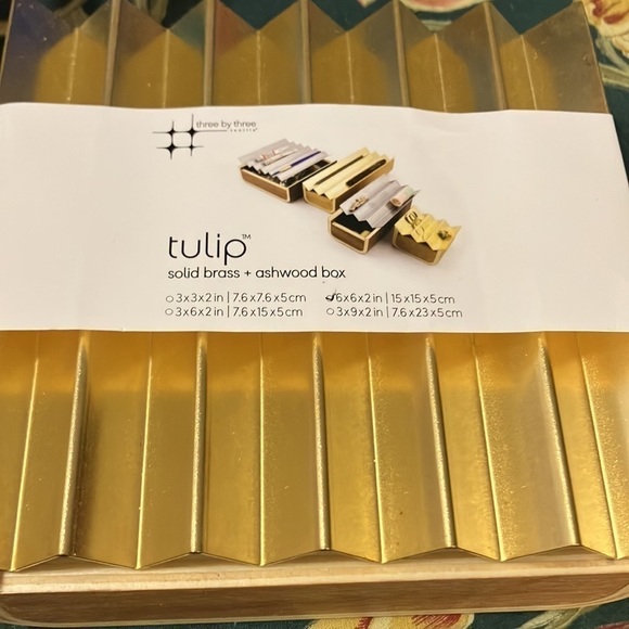 Box Tulip Solid Brass Liftoff Lid Solid Brass and Ash Wood Box 6x6x2” NEW - Picture 6 of 6